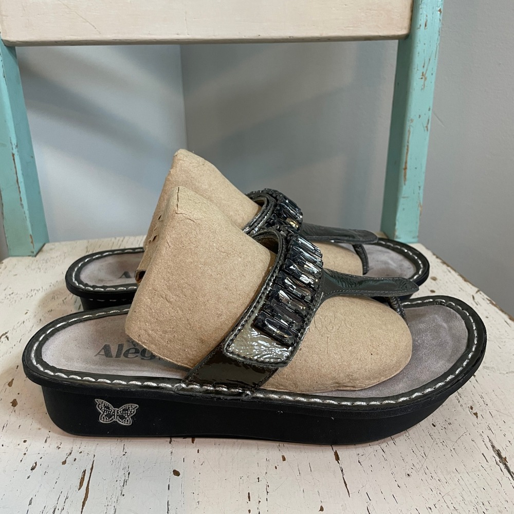 Alegria Carina Metallic Pewter Crystal Embellished Thong Sandals Women 37 US 6.5